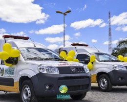 Imagem 12 do post Prefeitura de Senador faz entrega de 02 novas ambulâncias a Secretaria Municipal de Saúde