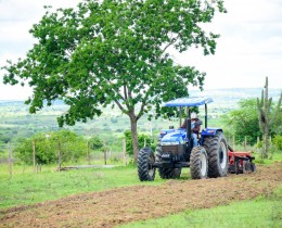 Imagem 6 do post Por meio do PRODAM, Prefeitura de Senador encerra corte de terras para agricultores do município