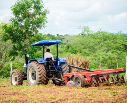 Imagem 10 do post Por meio do PRODAM, Prefeitura de Senador encerra corte de terras para agricultores do município