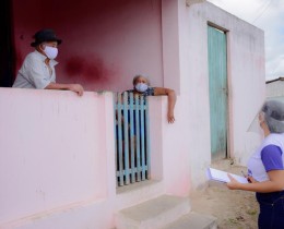 Imagem 7 do post Prefeitura intensifica combate ao Coronavírus com busca ativa de pacientes com síndromes gripais e distribuição de kits de higiene no Povoado Candunda.