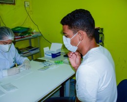 Imagem 9 do post Prefeitura de Senador Rui Palmeira realiza testes rápidos de COVID-19 nos servidores da saúde