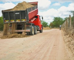 Imagem 18 do post Prefeitura de Senador Rui Palmeira realiza manutenção e recuperação de estradas vicinais