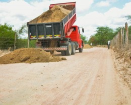 Imagem 16 do post Prefeitura de Senador Rui Palmeira realiza manutenção e recuperação de estradas vicinais