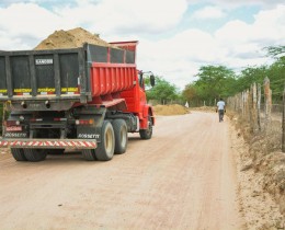 Imagem 19 do post Prefeitura de Senador Rui Palmeira realiza manutenção e recuperação de estradas vicinais