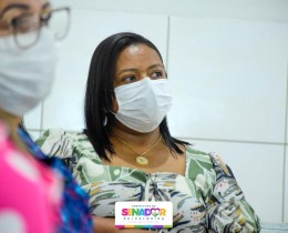 Imagem 14 do post Comissão Intersetorial do Selo Unicef e a Secretaria Municipal de Saúde realizam reunião com a Prefeita Jeane Moura