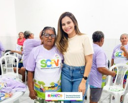 Imagem 1 do post Gestão municipal realiza entrega das camisas para o Grupo de Idoso do Serviço de Convivência e Fortalecimento de Vínculos - SCFV.