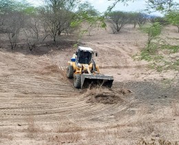 Imagem 4 do post Gestão Municipal realiza limpeza de barragens na zona rural do município