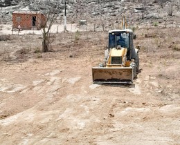 Imagem 1 do post Gestão Municipal realiza limpeza de barragens na zona rural do município